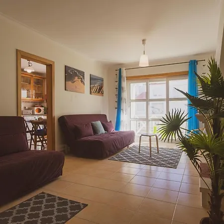 12 - Baleal Surf Apartman *